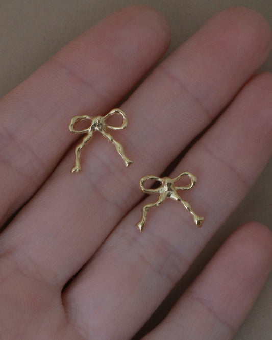 Gold bow earrings ＃01