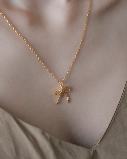 Gold bow necklace ＃01