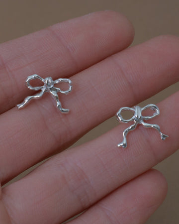 Silver bow earrings ＃01