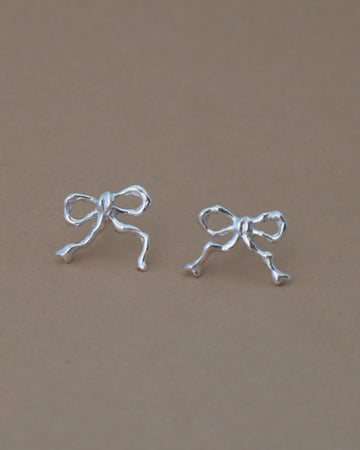 Silver bow earrings ＃02